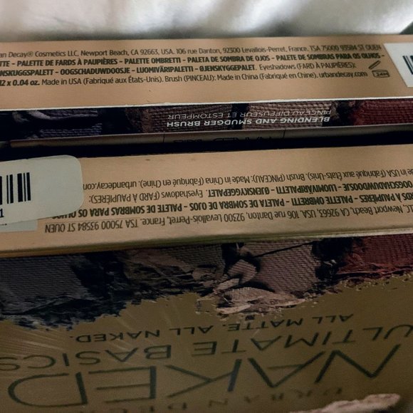 Urban Decay Ultimate Basics Matte Pallette - Picture 6 of 6